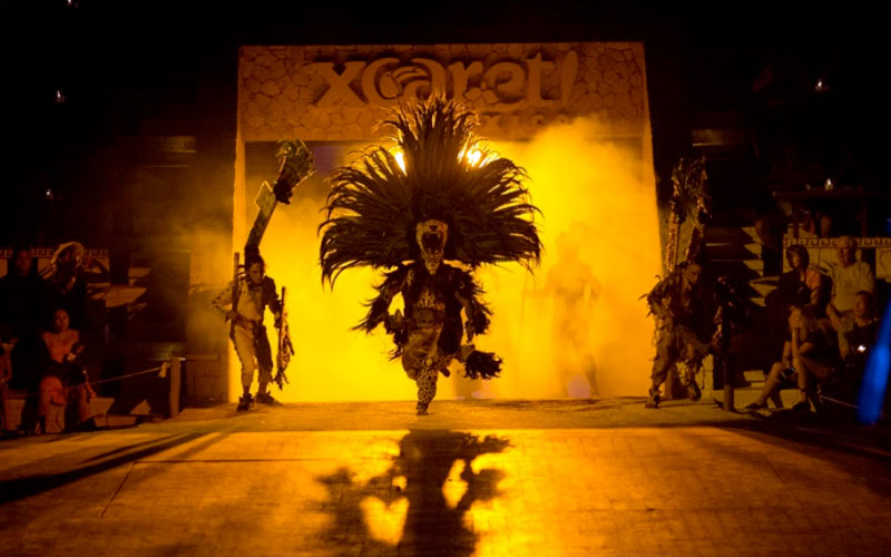 TOUR XCARET DE NOCHE